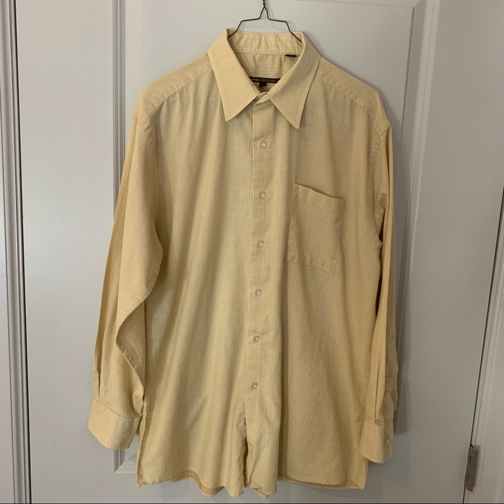 Vintage BCBG mens slim fit long sleeve button down shirt | size Large